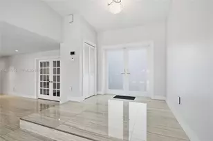 3360 NE 165th St, North Miami Beach, FL 33160 - Photo 9