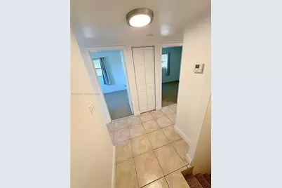 7921 SW 9th St, North Lauderdale, FL 33068 - Photo 15