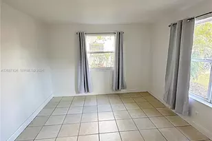 7921 SW 9th St, North Lauderdale, FL 33068 - Photo 11