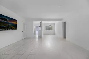 3909 Garden Ave, Miami Beach, FL 33140 - Photo 7