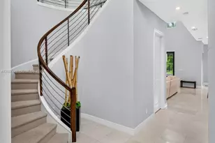 10283 Sweet Bay Manor, Parkland, FL 33076 - Photo 5