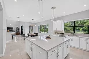10283 Sweet Bay Manor, Parkland, FL 33076 - Photo 13