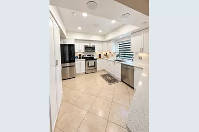 8284 SW 205th Ter, Cutler Bay, FL 33189 - Photo 7