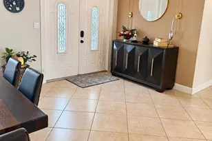 8284 SW 205th Terrace, Cutler Bay, FL 33189 - Photo 3