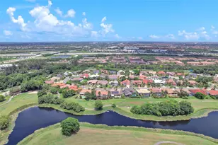 560 W Cypress Pointe Dr W, Pembroke Pines, FL 33027 - Photo 43