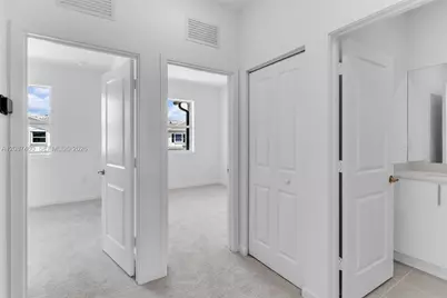 1081 SE 3rd St, Florida City, FL 33034 - Photo 15