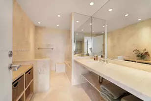 200 Ocean Ln Dr, Key Biscayne, FL 33149 - Photo 17