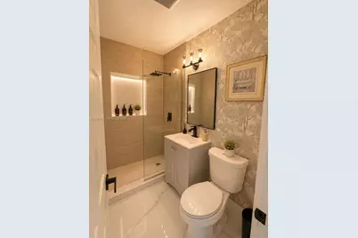 5640 NE Miami T #1, Miami, FL 33137 - Photo 7