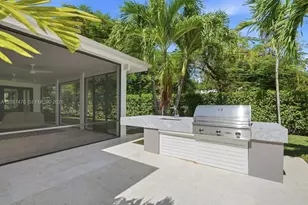 2225 Meridian Ave, Miami Beach, FL 33139 - Photo 63