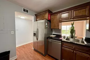 17000 NW 67th Ave, Hialeah, FL 33015 - Photo 9