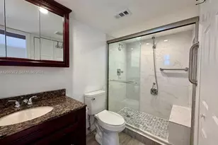 17000 NW 67th Ave, Hialeah, FL 33015 - Photo 15