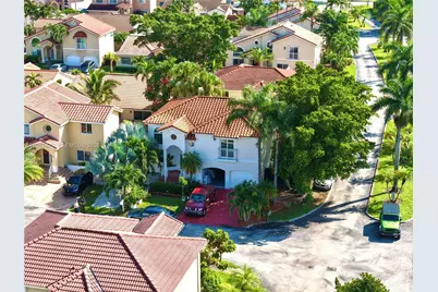 4631 SW 154th Pl, Miami, FL 33185 - Photo 1