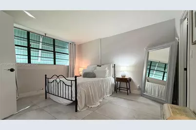 400 SE 10th St #112, Deerfield Beach, FL 33441 - Photo 21