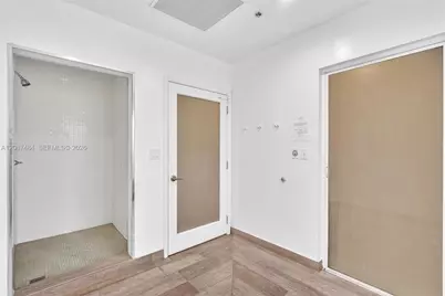 1200 Brickell Bay Dr #2119, Miami, FL 33131 - Photo 55