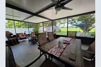 3126 SE Monte Vista St, Port Saint Lucie, FL 34952 - Photo 17