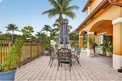 2644 SW 152nd Pl, Miami, FL 33185 - Photo 23