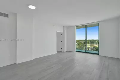 140 S Dixie Hwy #803, Hollywood, FL 33020 - Photo 1