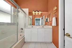 2327 NE 37th Terrace, Homestead, FL 33033 - Photo 25