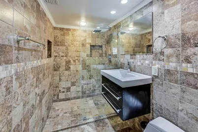 8613 SW 79th Pl, Miami, FL 33143 - Photo 3