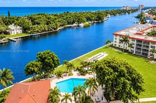 3050 NE 48th Ct, Lighthouse Point, FL 33064 - Photo 3