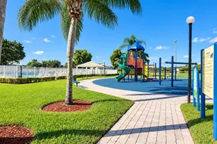11006 N Harmony Lake Cir, Davie, FL 33324 - Photo 23