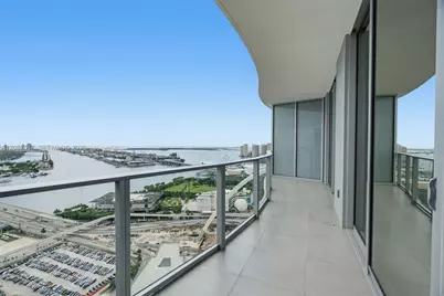 1400 Biscayne Blvd #4604C, Miami, FL 33132 - Photo 25