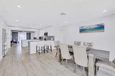 217 N 31st Ave, Hollywood, FL 33021 - Photo 5
