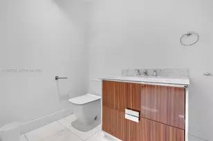 15701 Collins Ave, Sunny Isles Beach, FL 33160 - Photo 25