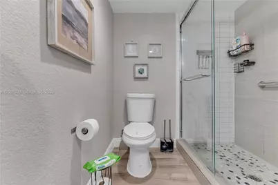 11831 NW 5th Ave, Miami, FL 33168 - Photo 23