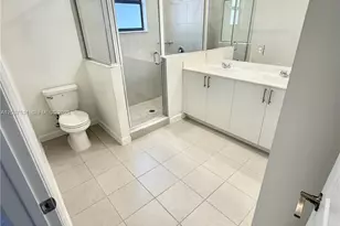 13329 SW 233rd Terrace, Homestead, FL 33032 - Photo 11