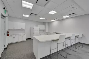 600 Three Islands Blvd, Hallandale Beach, FL 33009 - Photo 23