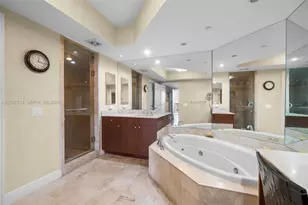 6000 Island Blvd, Aventura, FL 33160 - Photo 23