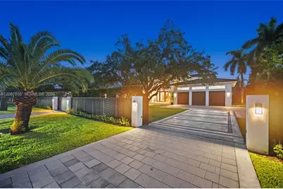 8920 SW 96th St, Miami, FL 33176 - Photo 11