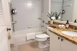 2009 SE 10th Ave, Fort Lauderdale, FL 33316 - Photo 5