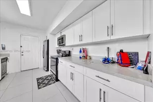 1745 NW 189th Terrace, Miami Gardens, FL 33056 - Photo 9