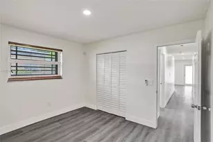 1341 NW 75th St, Miami, FL 33147 - Photo 23