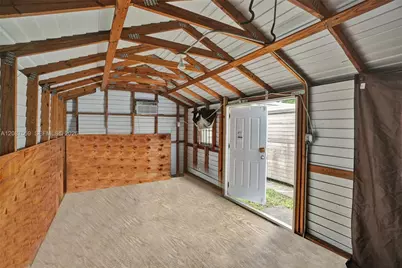1341 NW 75th St, Miami, FL 33147 - Photo 33