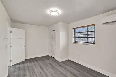 1341 NW 75th St, Miami, FL 33147 - Photo 25