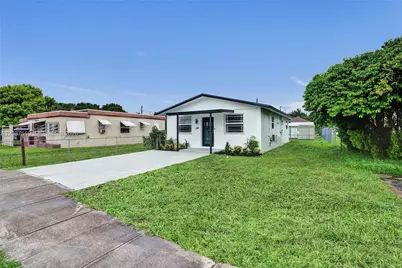 1341 NW 75th St, Miami, FL 33147 - Photo 3