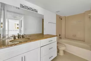 8255 Lake Dr, Doral, FL 33166 - Photo 21