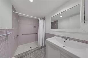 240 Galen Dr, Key Biscayne, FL 33149 - Photo 17