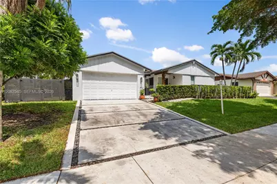 8005 SW 198th Ter, Cutler Bay, FL 33189 - Photo 37