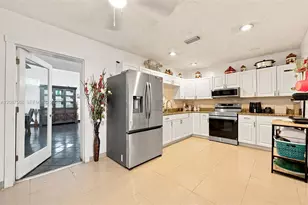 1299 NW 120th St, North Miami, FL 33167 - Photo 9