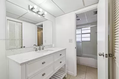 7887 Golf Cir Dr #106, Margate, FL 33063 - Photo 21