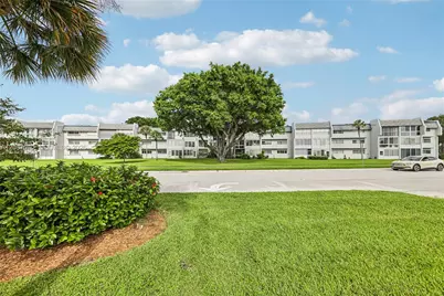 7887 Golf Cir Dr #106, Margate, FL 33063 - Photo 27