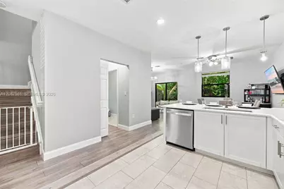 156 SW 185th Way, Pembroke Pines, FL 33029 - Photo 13