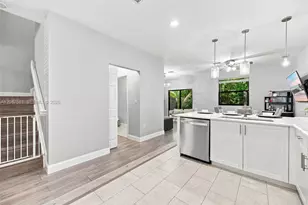 156 SW 185th Way, Pembroke Pines, FL 33029 - Photo 13