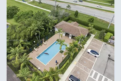 156 SW 185th Way, Pembroke Pines, FL 33029 - Photo 33