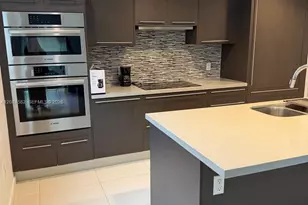 7875 NW 107th Ave, Doral, FL 33178 - Photo 3