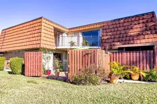 11882 SW 12th Pl, Davie, FL 33325 - Photo 1